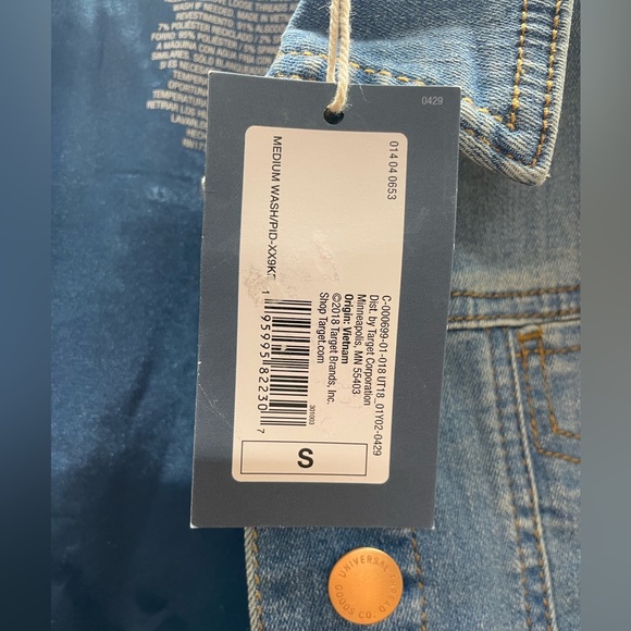 Jean jacket - Picture 6 of 15